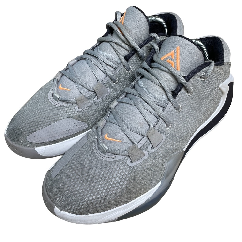 Nike Zoom Freak 1 Men's Size 8.5 Shoes Sneakers Gray Basketball BQ5422-002